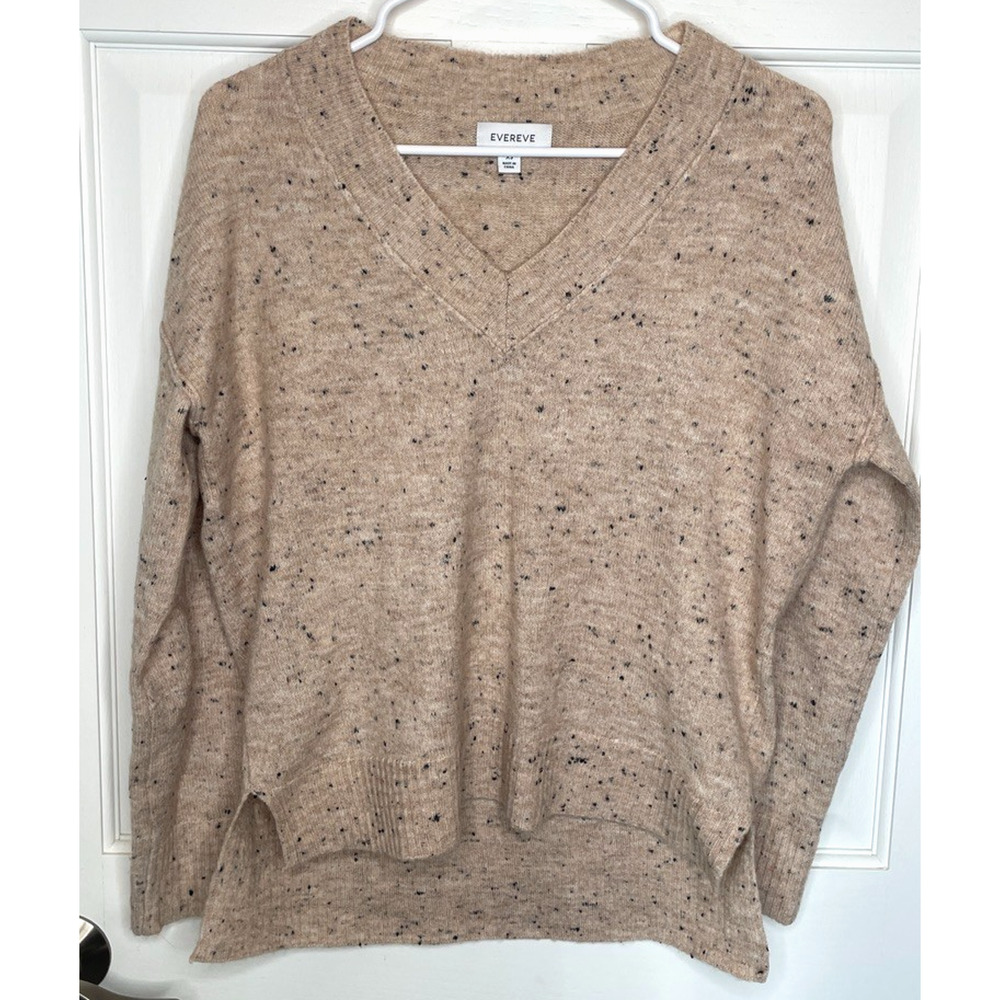 Evereve Women's Oversized V‑Neck Sweater Sz XS Hi-Lo Hem Minimalist Relaxed Boho